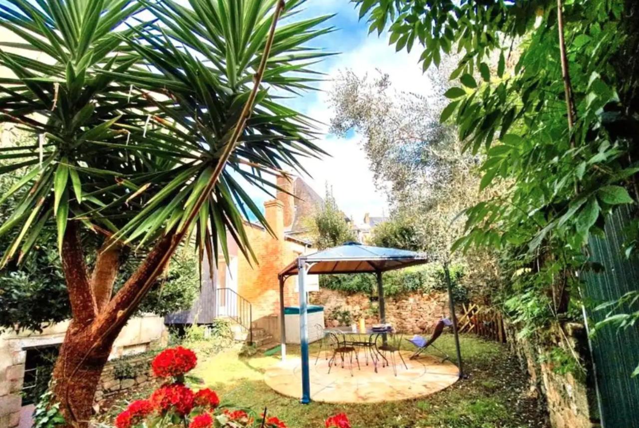 Le Patio, Coeur De Ville Avec Garage Et Jardin Vannes Exteriér fotografie