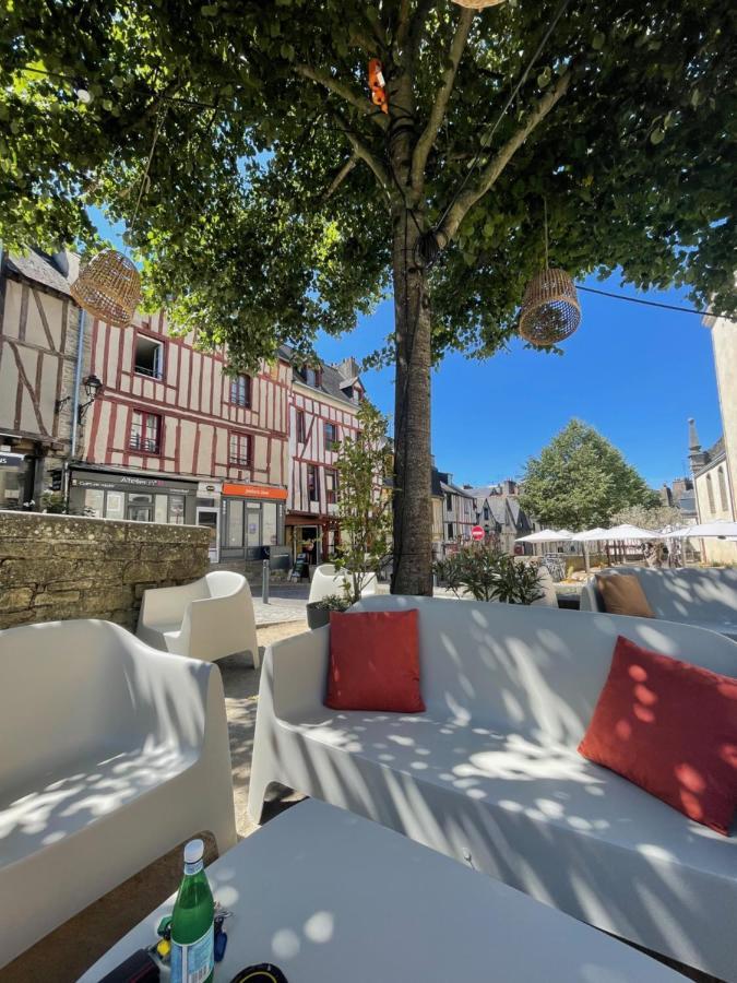 Le Patio, Coeur De Ville Avec Garage Et Jardin Vannes Exteriér fotografie